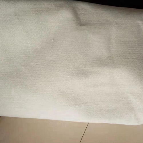 長葛長絲燒毛土工布經銷商供貨，橡塑制品市場需求持續增長